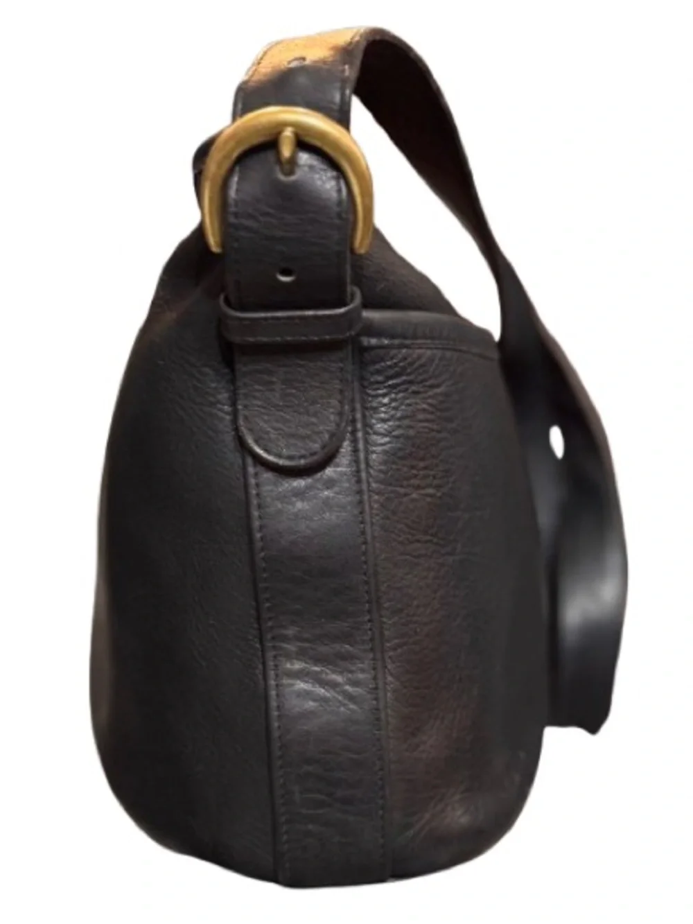 Coach selling beautiful